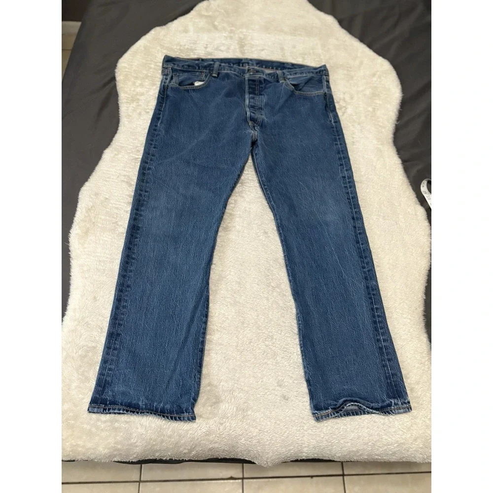 Levis used look